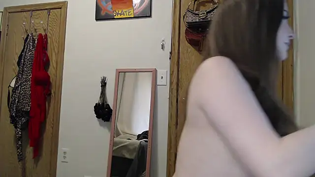 aurora rayx online show from 06-21-26, 10:34