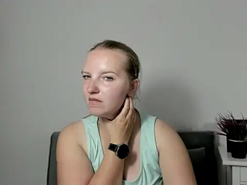 RoseTeacherX online show from 06-12-26, 05:23