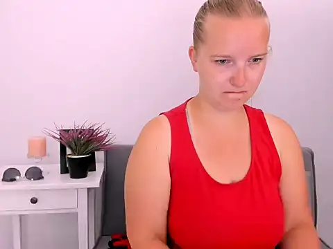 Snapshot of RoseTeacherX chatting on 07-17-26, 07:26 RoseTeacherX online show from 07-17-26, 07:26