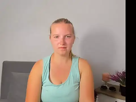 Snapshot of RoseTeacherX chatting on 07-24-26, 05:11 RoseTeacherX online show from 07-24-26, 05:11