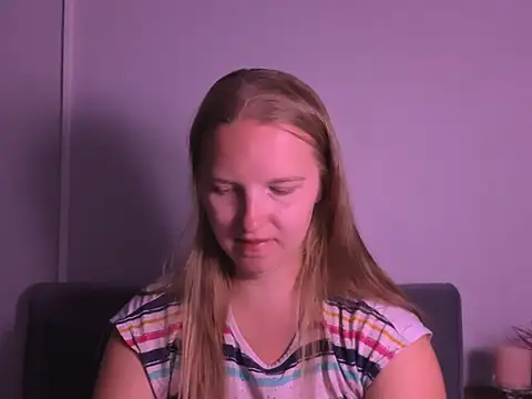 Snapshot of RoseTeacherX chatting on 07-29-26, 06:44 RoseTeacherX online show from 07-29-26, 06:44