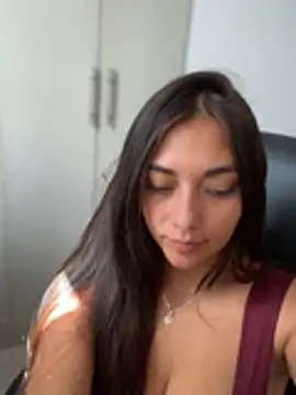 Chloe Candy  online show from 05-18-26, 02:45