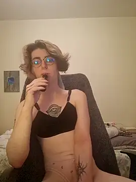 Snapshot of jaadetrans chatting on 06-11-26, 08:29 jaadetrans online show from 06-11-26, 08:29