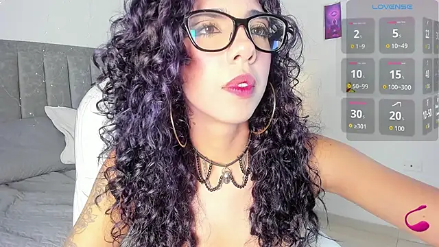 Snapshot of Dalia_nix_ chatting on 06-04-26, 04:40 Dalia nix online show from 06-04-26, 04:40
