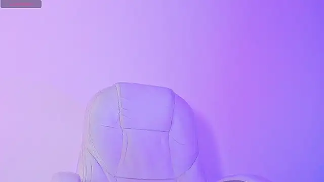 Dalia nix  online show from 08-04-26, 01:09