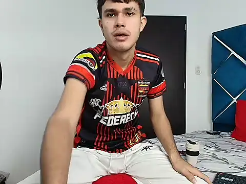 EdwinBoys online show from 05-12-26, 01:08