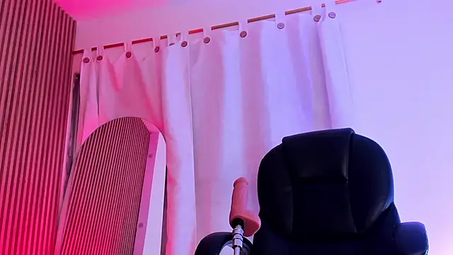 Violeta queen1 online show from 06-15-26, 02:52