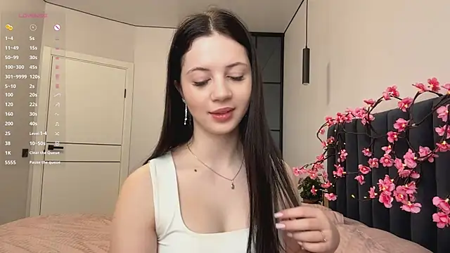 Snapshot of Rose_Retslav chatting on 04-15-26, 06:20 Rose Retslav online show from 04-15-26, 06:20