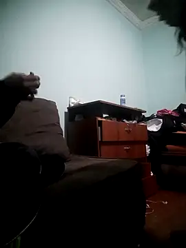 Snapshot of ParejaOculta chatting on 04-20-26, 05:10 ParejaOculta online show from 04-20-26, 05:10