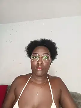 KaleaEbony online show from 05-05-26, 02:19