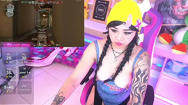MakiGG  online show from 04-21-26, 01:42