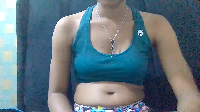 Tessy- online show from 06-24-26, 05:01