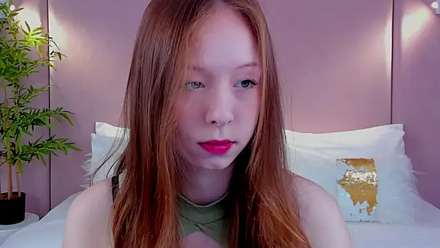 Snapshot of AdeleLang chatting on 05-11-26, 03:34 AdeleLang online show from 05-11-26, 03:34