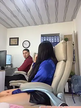 Sara fun online show from 09-30-25, 09:31