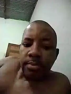 Snapshot of Destroyer_x2 chatting on 04-15-26, 02:24 Destroyer x2 online show from 04-15-26, 02:24