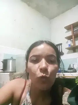 Snapshot of LunaArias chatting on 07-28-26, 11:39 LunaArias online show from 07-28-26, 11:39