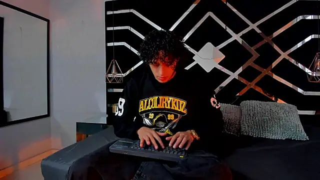 JayTaylorr online show from 05-15-26, 11:28
