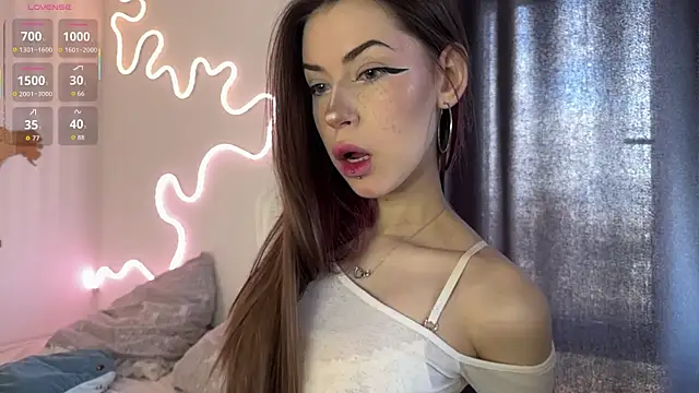 Snapshot of _KARANDASH_ chatting on 06-20-26, 03:37 KARANDASH online show from 06-20-26, 03:37