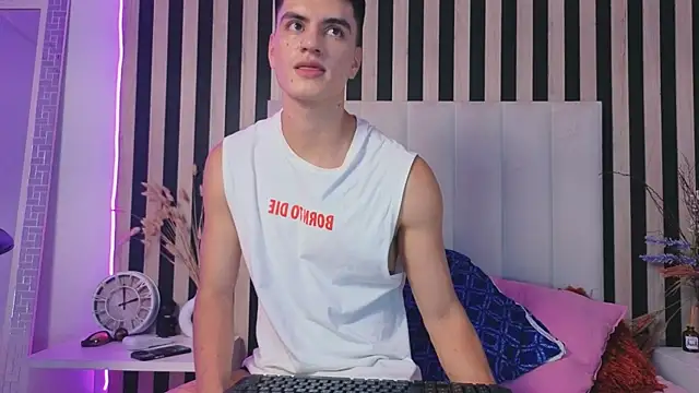 LeoTease online show from 04-29-26, 07:20