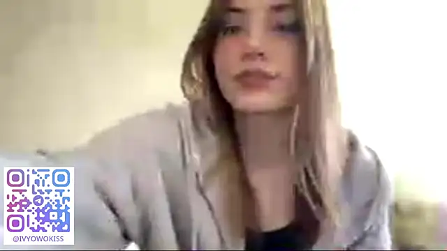 simmisweet online show from 05-04-26, 11:06