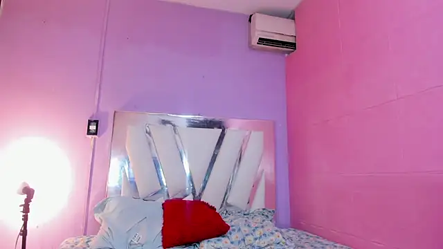 kiara sexyhot online show from 05-31-26, 09:49