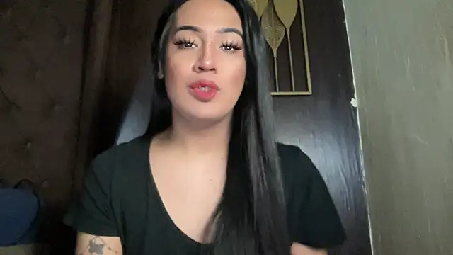 Snapshot of majestic_sydney chatting on 05-18-26, 04:07 majestic sydney online show from 05-18-26, 04:07