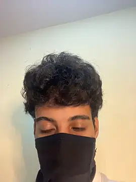 arabic boy hot online show from 06-18-26, 12:00