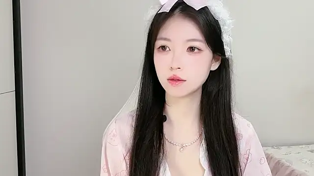 XiaoMei-iiiiii online show from 04-18-26, 01:37