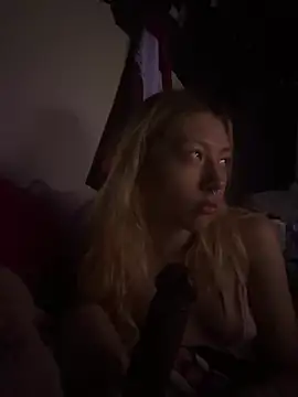 Spoilmedaddy732 online show from 05-17-26, 04:32