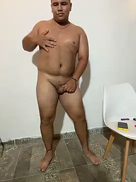 Patricio 02 online show from 06-18-26, 02:45