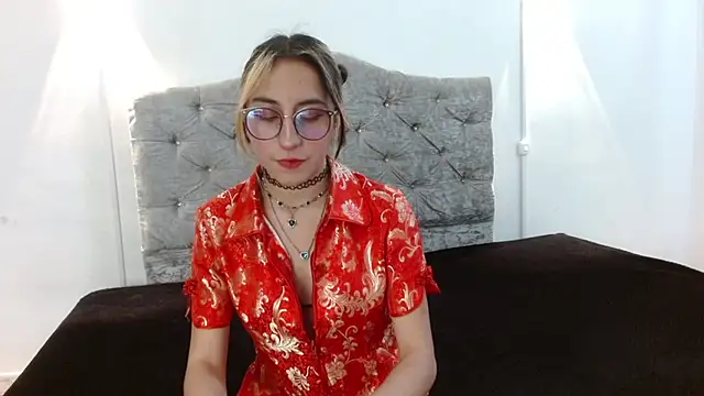 mrandmrsvixencs online show from 06-04-26, 04:29