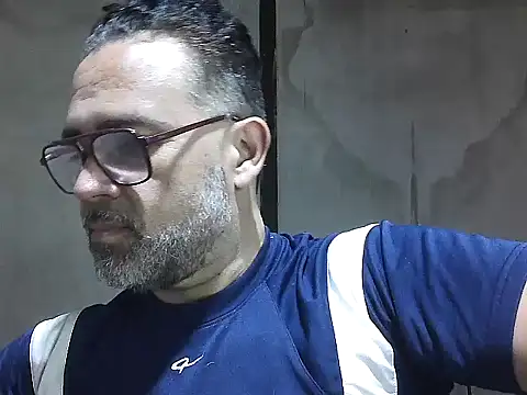CarlossexVen online show from 05-02-26, 06:46