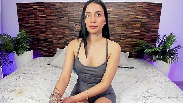 valkiriia   online show from 05-05-26, 05:15