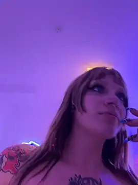 Lucysinclairr online show from 06-23-26, 10:24