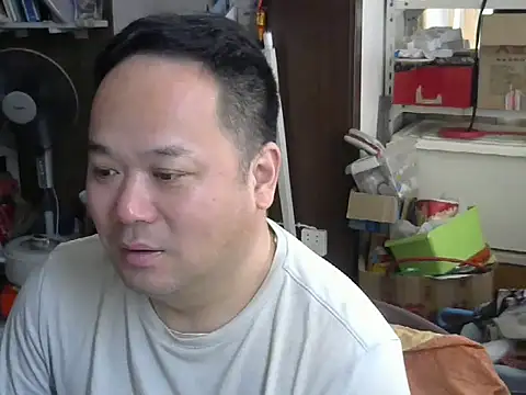 xinxinde123 online show from 05-15-26, 02:18