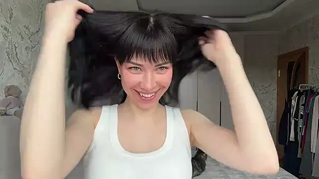 LuisaAlconcel online show from 05-02-26, 01:38