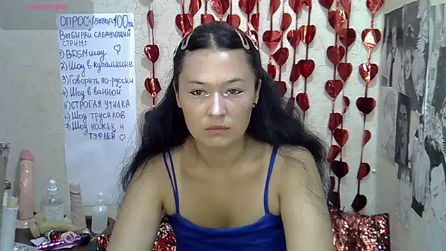 Margaret Sweet  online show from 06-19-26, 02:27