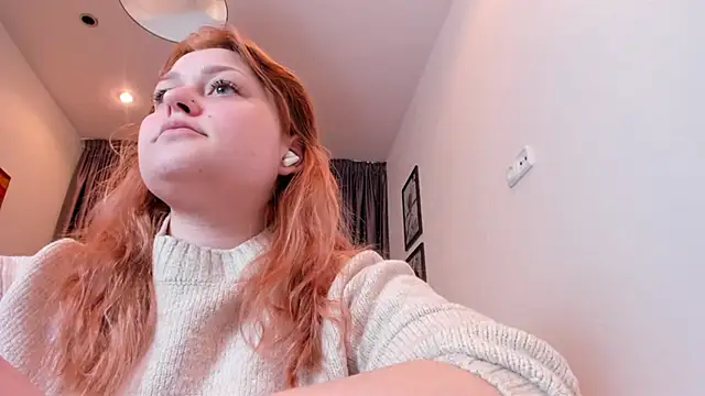 NoraLiin online show from 04-21-26, 09:06