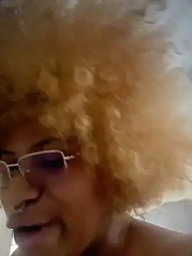 Saphire-XXX online show from 04-25-26, 02:47