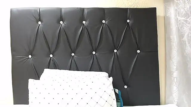 SexyBadGirl20 online show from 05-06-26, 06:02