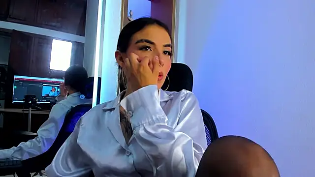 Snapshot of isabella_hv chatting on 05-30-26, 07:44 isabella hv online show from 05-30-26, 07:44