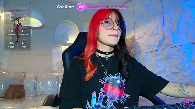 Moon Red r online show from 04-30-26, 07:31