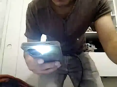 Chileno18cm online show from 04-28-26, 07:57