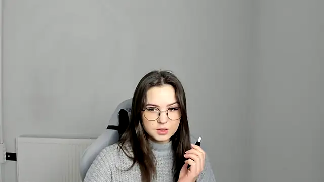 Regina cute  online show from 04-27-26, 11:19