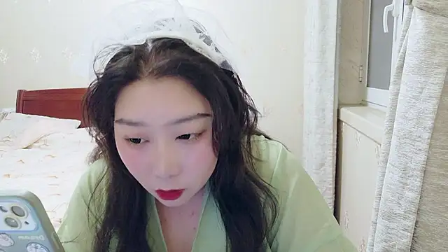 Audery001 online show from 04-19-26, 02:49