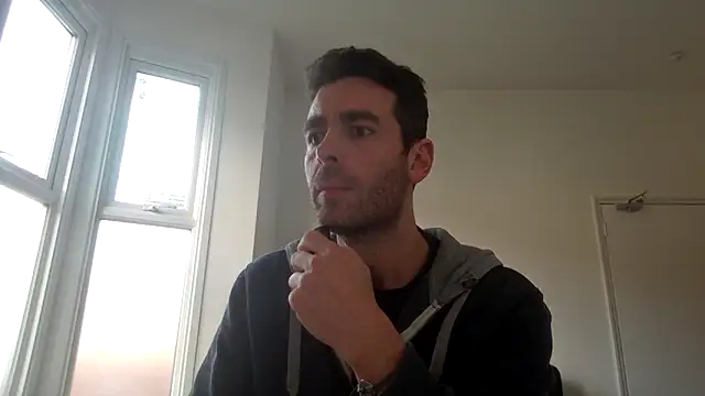Snapshot of frenchbdmaninlondon chatting on 04-28-26, 11:26 frenchbdmaninlondon online show from 04-28-26, 11:26