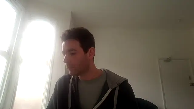 Snapshot of frenchbdmaninlondon chatting on 05-08-26, 11:15 frenchbdmaninlondon online show from 05-08-26, 11:15