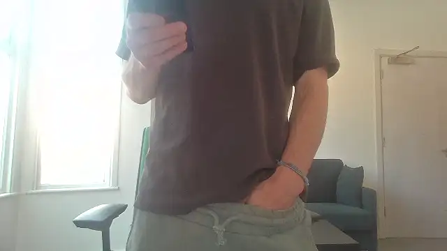 frenchbdmaninlondon online show from 06-19-26, 11:36