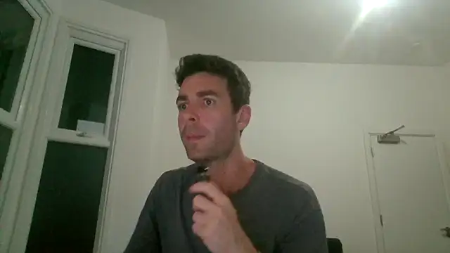 frenchbdmaninlondon online show from 08-04-26, 09:28