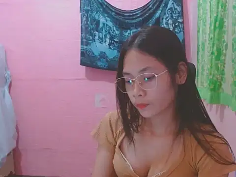 Sweetsexylady19 online show from 05-17-26, 01:18